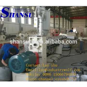 China Nueva máquina de producción de tubo corrugado de una sola pared PP / PE de plástico simple / doble